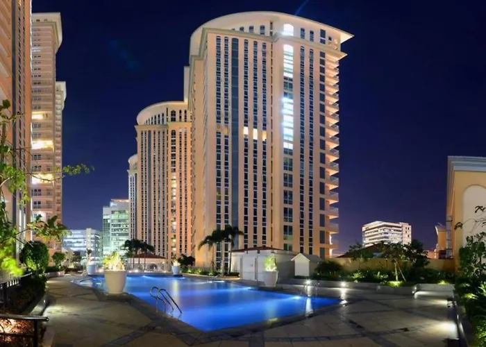 Premium 1br Modern Filipino At Bgc W Balcony Apartamento Manila